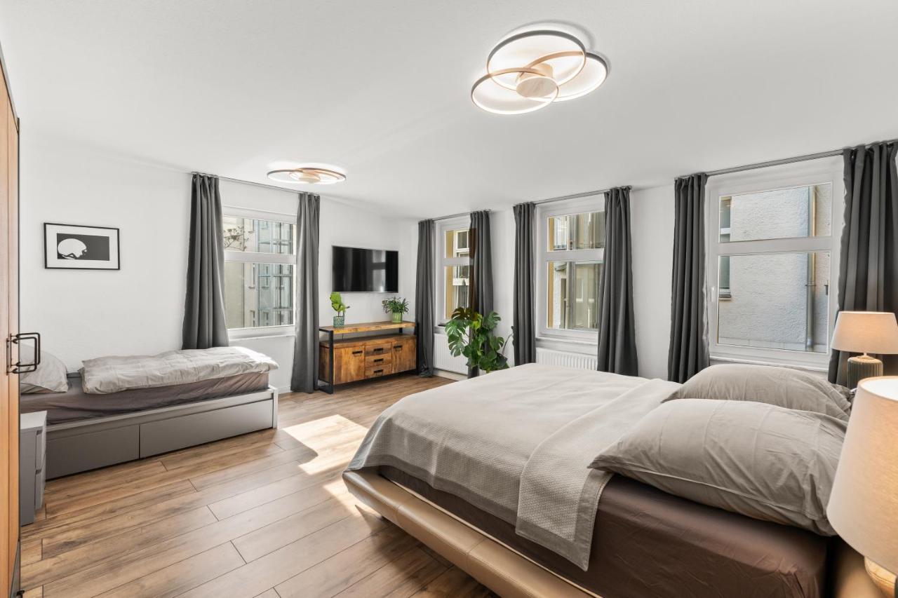 The Tieckstr Loft For Up To 7 People With 2 Bathrooms برلين المظهر الخارجي الصورة